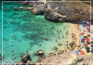 in barca sino alla baia di porto miggiano